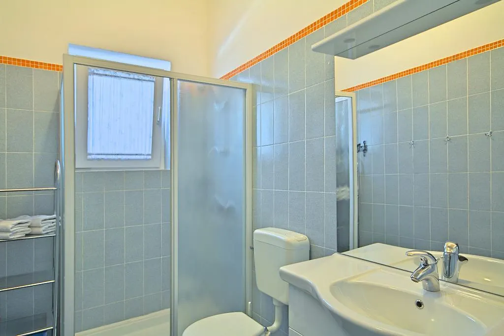Apartment Umag - Family Paris 0*,