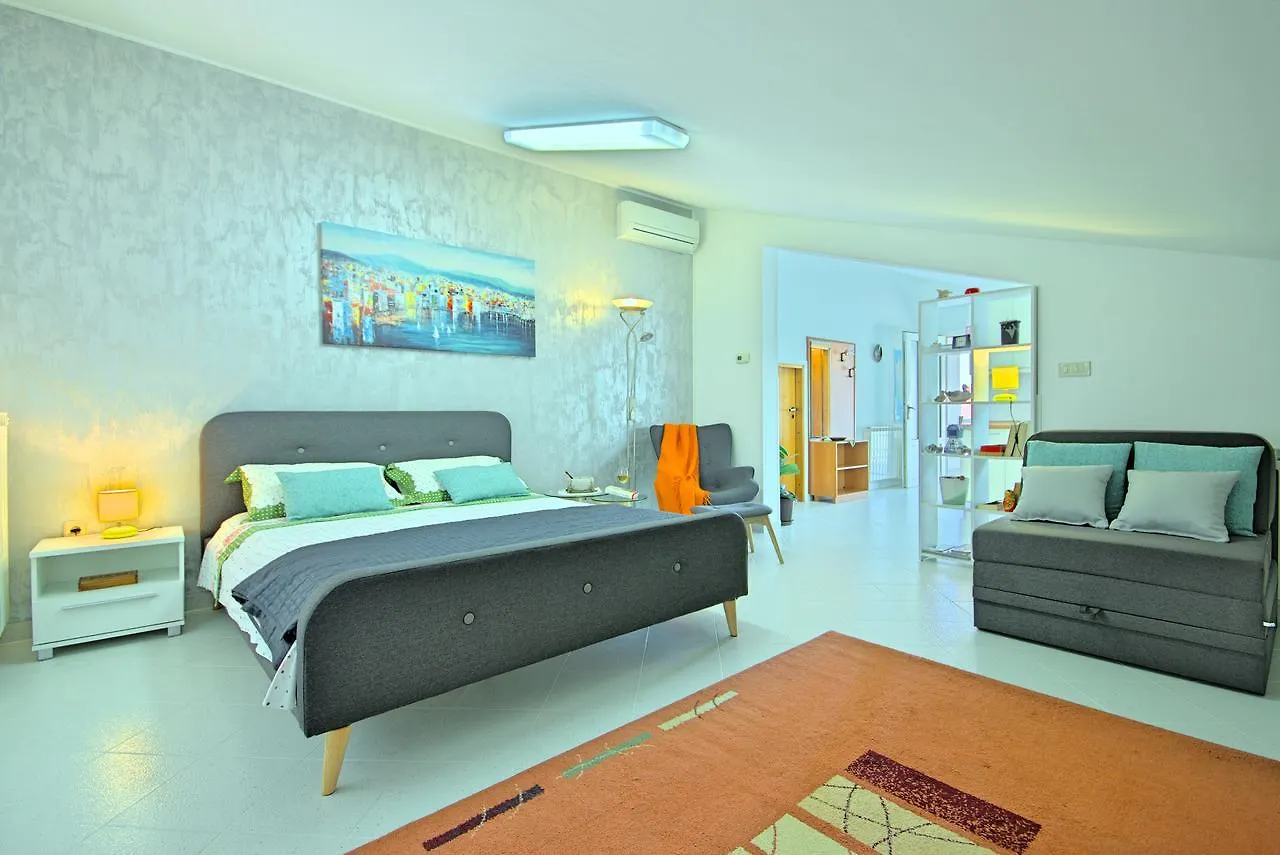 Apartment Umag - Family Paris Croatia