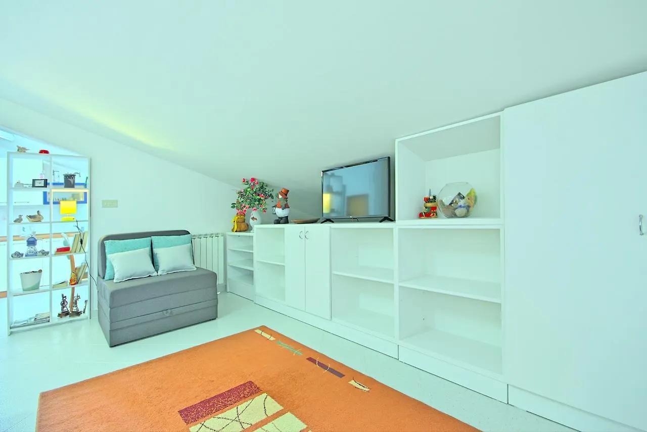 Apartment Umag - Family Paris Croatia